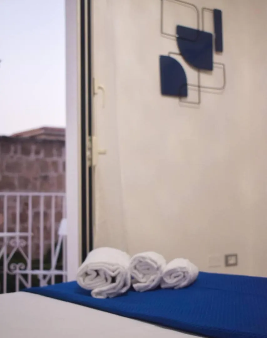 أفولا Yllen Rooms